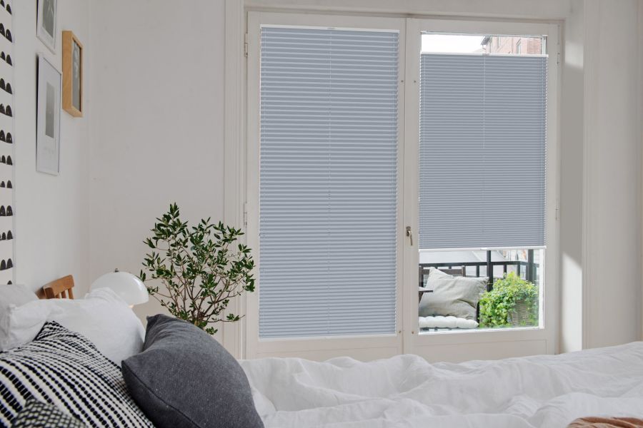 Plissee 1100 Schlafzimmer Grau