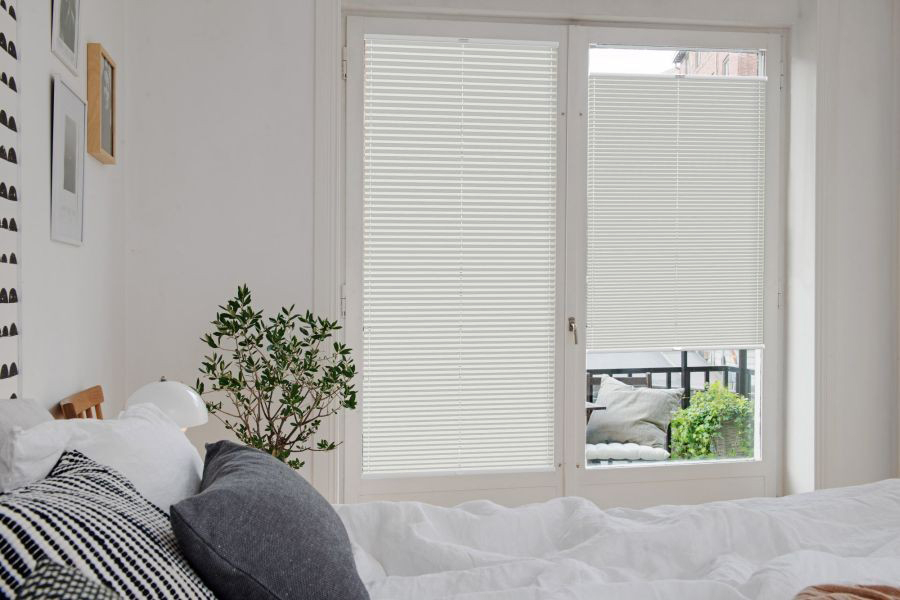 Plissee 4480 Schlafzimmer Grau