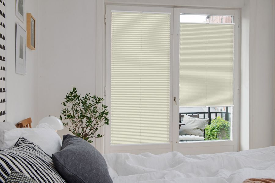 Plissee 1400 Schlafzimmer Beige