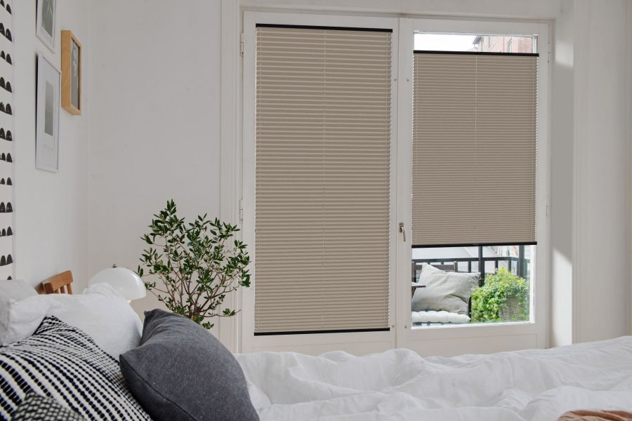 Plissee 1490 Schlafzimmer Beige