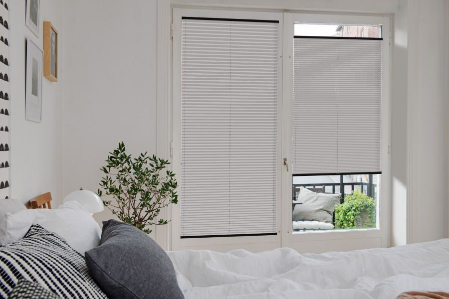 Plissee 1502 Schlafzimmer Grau