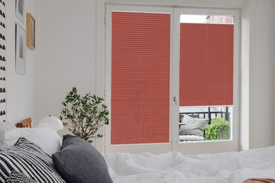 Plissee 2072 Schlafzimmer Rot