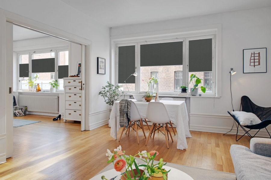 Plissee 2093 Esszimmer Grau