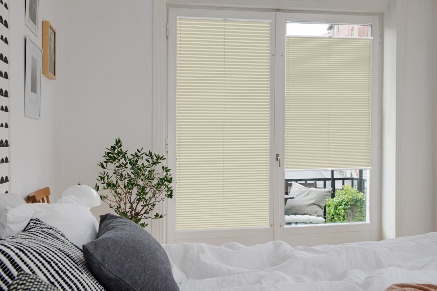 Plissee Wabe Rimano 4381 Schlafzimmer