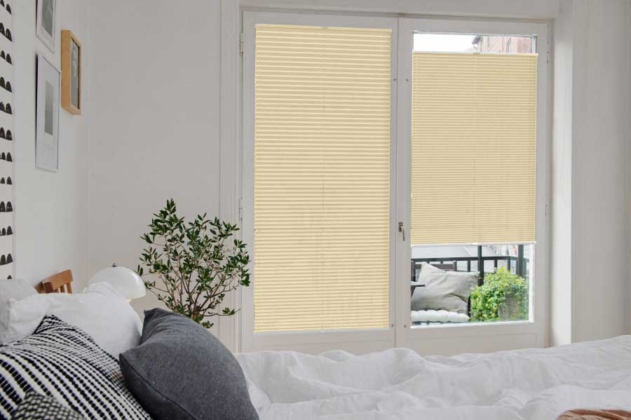 Plissee Wabe Uni 4208 Schlafzimmer