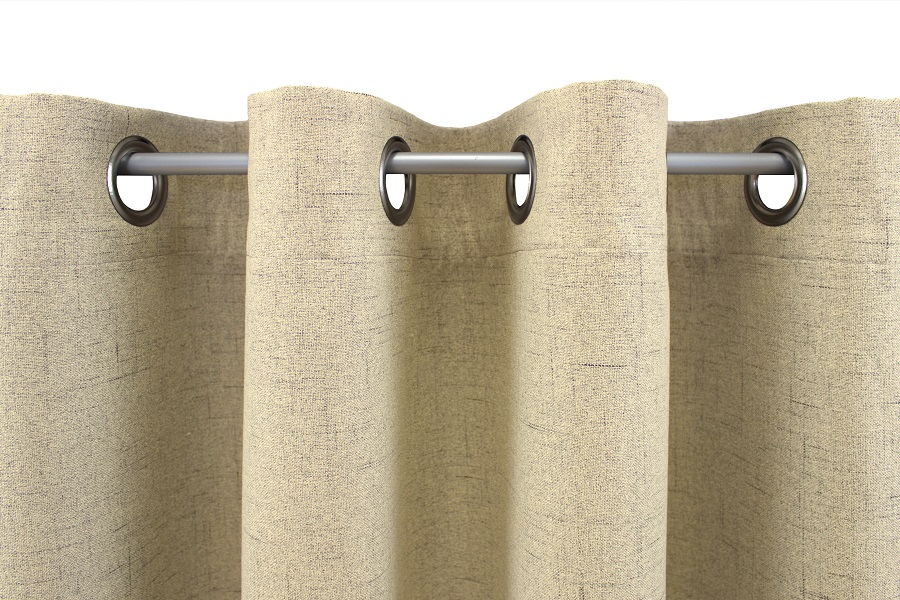 Beige Ösenschal Aufhängung Detail