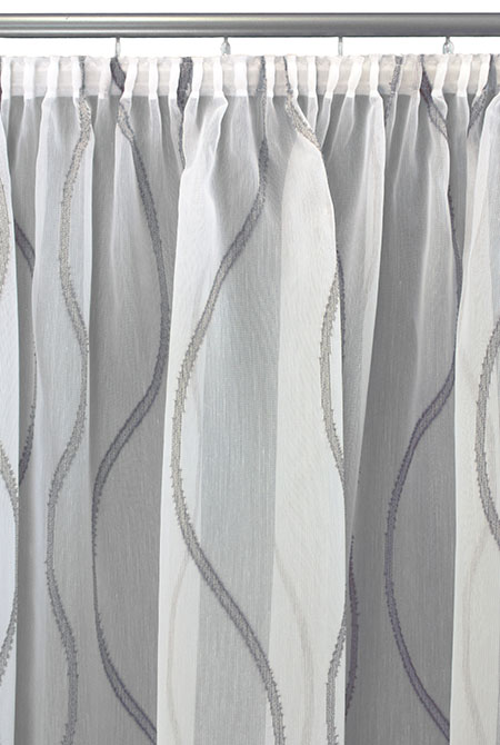 Silber Kräuselband Detail Aufhängung