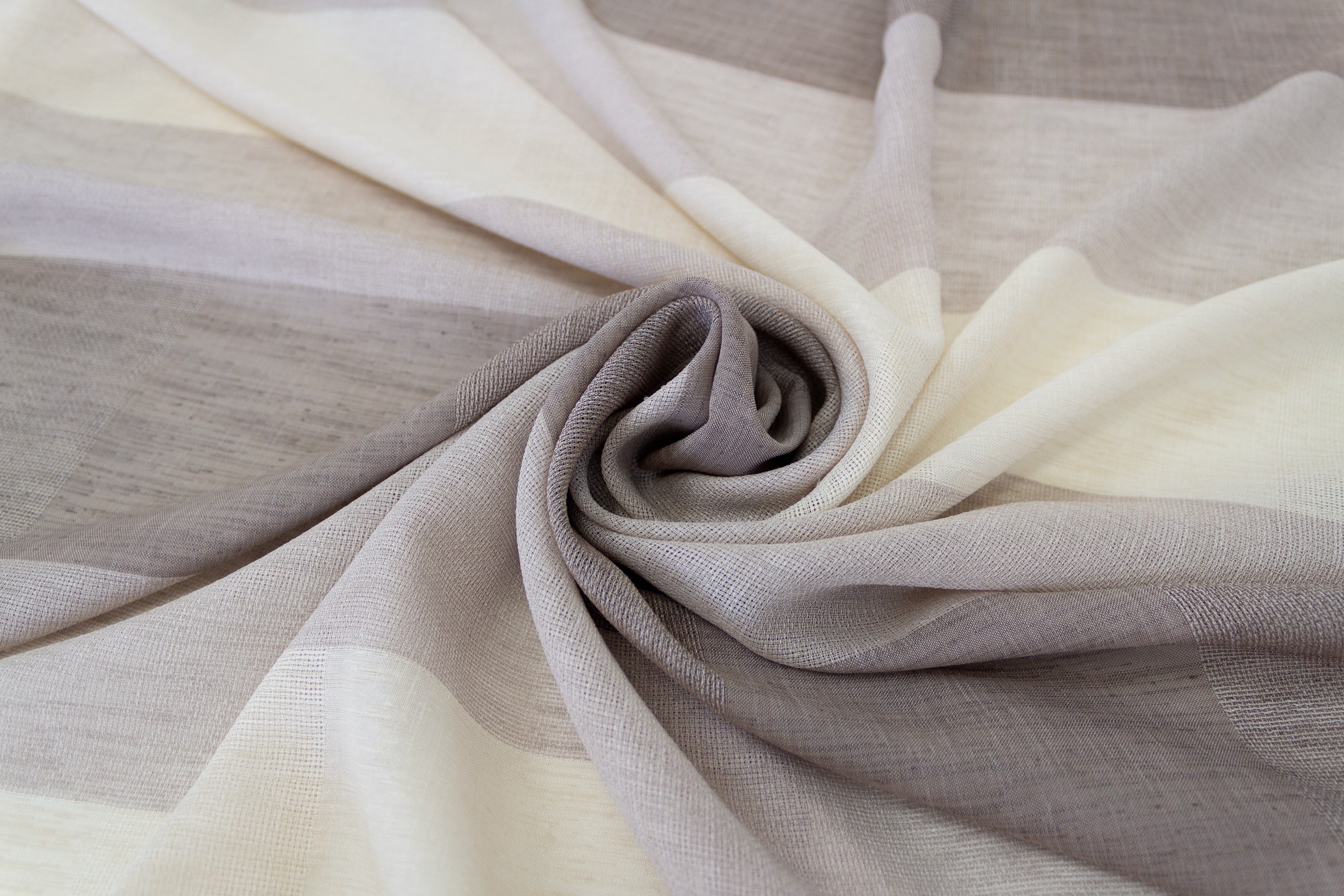 Beige-Braun Griff
